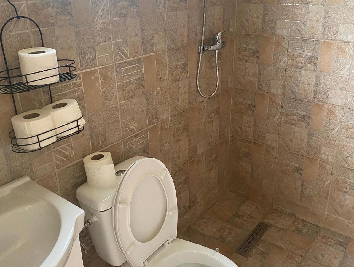 Hotel La Balta Vadu Crisului Exteriér fotografie